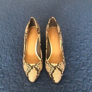 Crown Vintage Snakeskin Heels